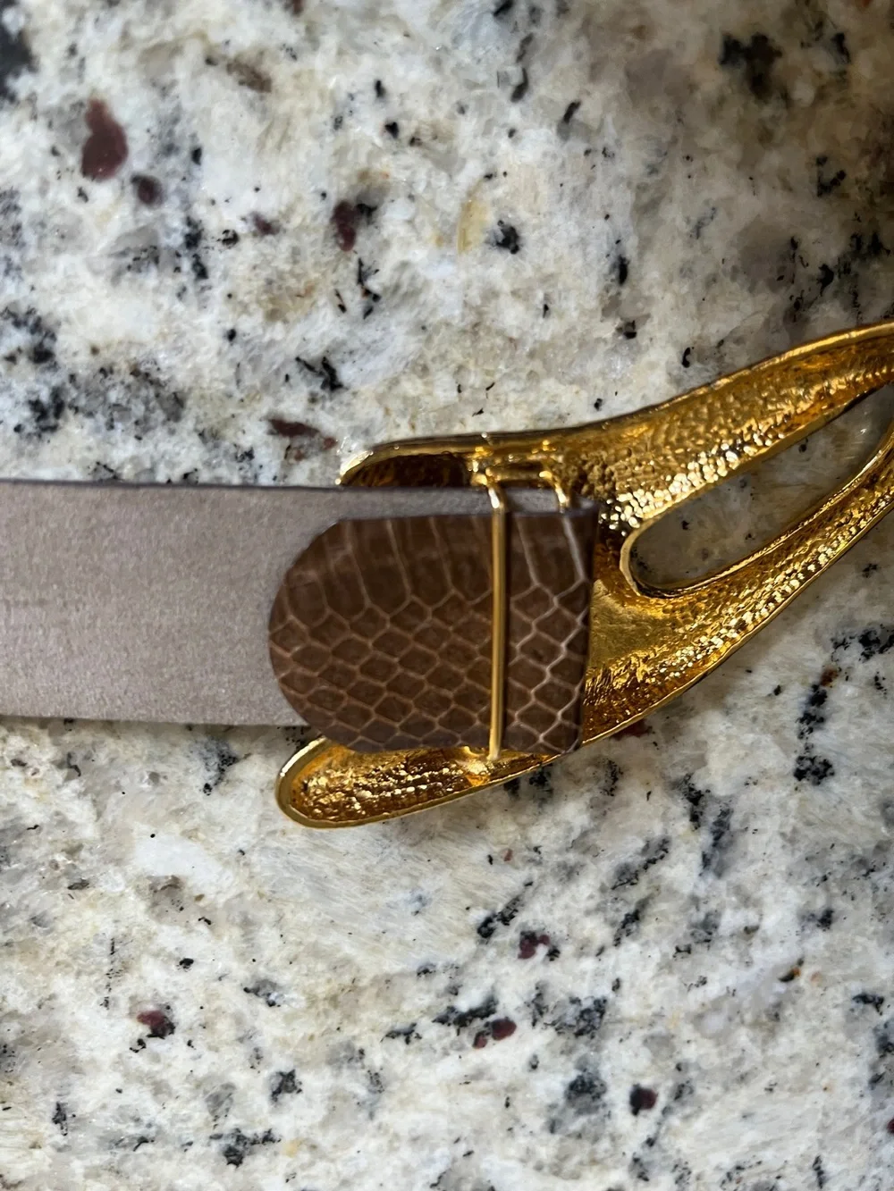 VYG 80’s Brown Croc Embossed Belt